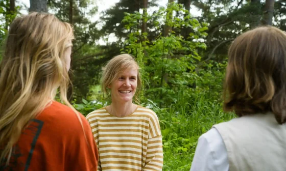 20240527_Jaarprogramma-voor-moeders_online-subgroepen_foto-Anne-Zweden-scaled